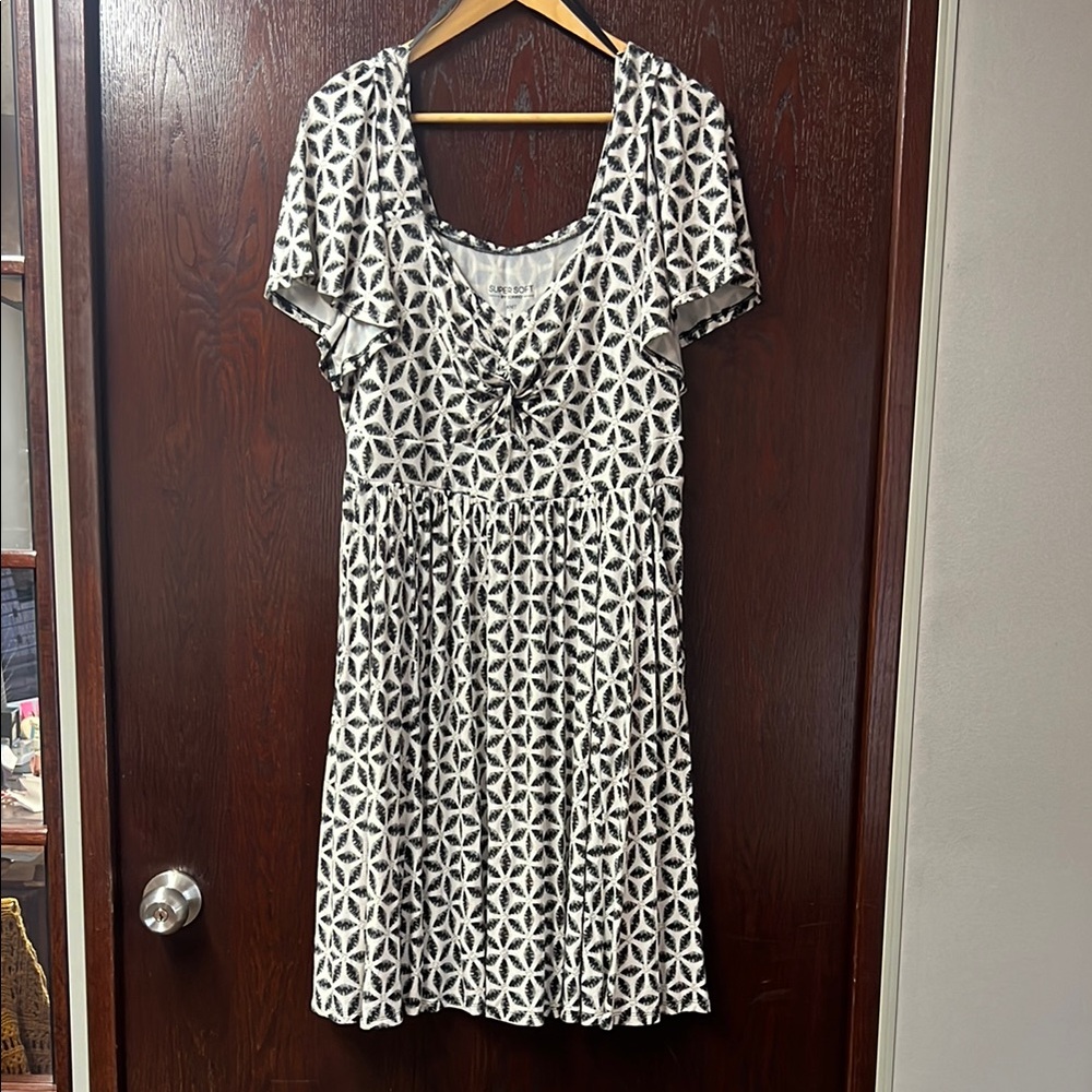 Torrid Super Soft Flutter-Sleeve Skater Dress - Picture 4 of 8